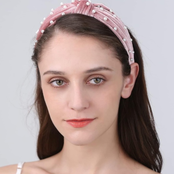 Women’s Pink Velvet Twist Knot Faux Pearl Embellished Headband NWT - Picture 2 of 4